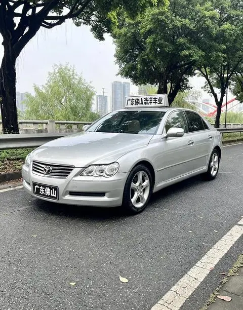 Toyota Reiz 2008