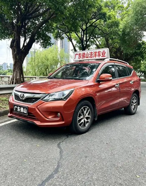 BYD 宋 2018