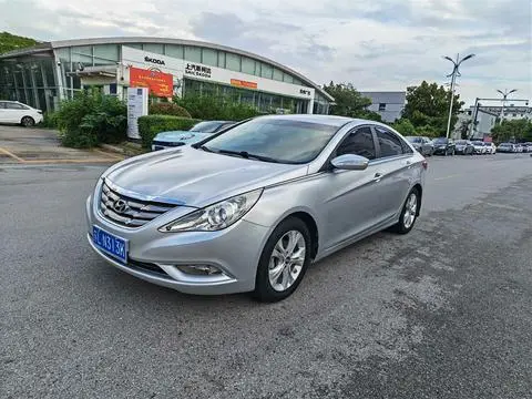 Hyundai 索纳塔八 2011