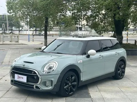 MINI CLUBMAN 2016
