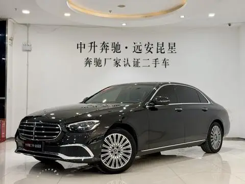 Mercedes-Benz E-Class 2022