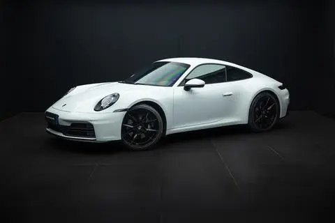 Porsche 911 2025