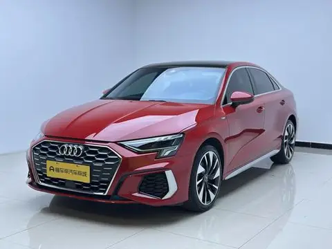 Audi A3 2023 — фото 1