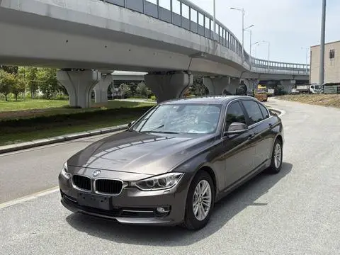BMW 3 Series 2013 — фото 1