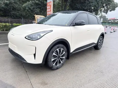 Geely 星愿 2025 — фото 1