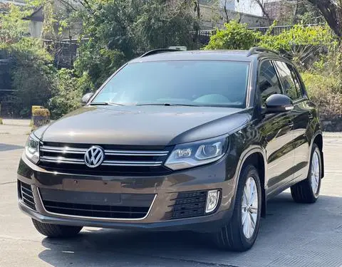 Volkswagen Tiguan 2016 — фото 1
