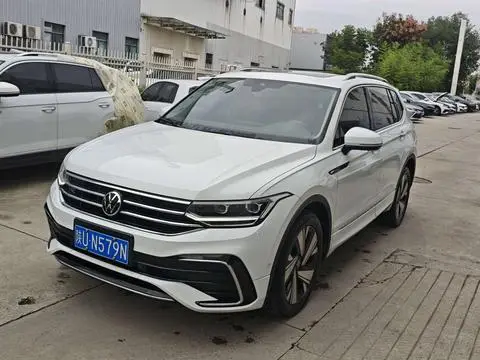 Volkswagen Tiguan L 2023