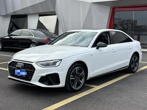 Audi A4L 2023 — фото 1