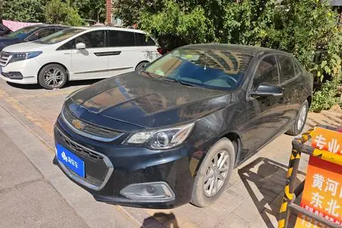 Chevrolet Malibu 2018 — фото 1