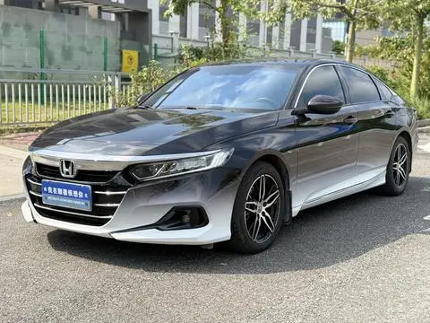 Honda Accord 2022 — фото 1