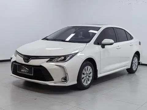 Toyota Corolla 2019 — фото 1