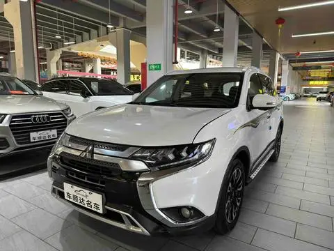 Mitsubishi 欧蓝德 2019