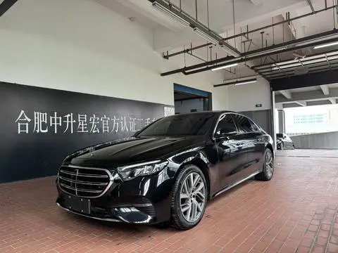 Mercedes-Benz E-Class 2024