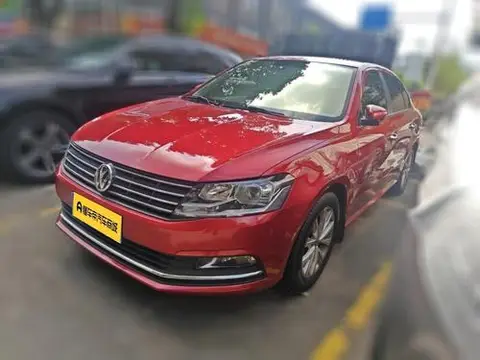 Volkswagen Lavida 2015
