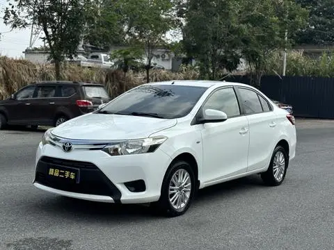 Toyota Vios 2016 — фото 1