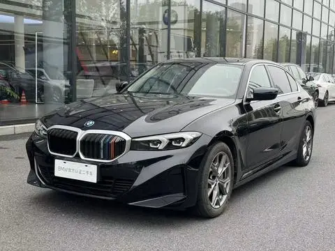 BMW i3 2022 — фото 1