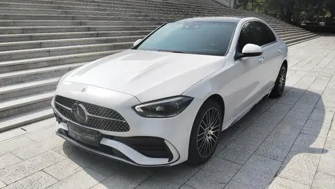 Mercedes-Benz C-Class 2022