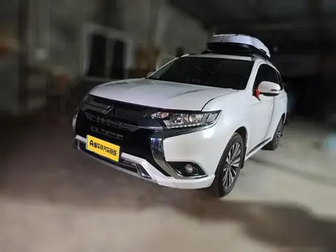 Mitsubishi 欧蓝德 2021