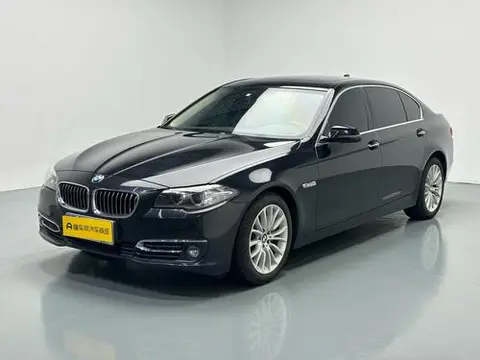 BMW 5 Series 2014 — фото 1
