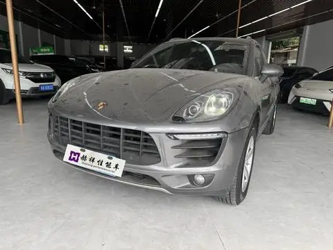 Porsche Macan 2016