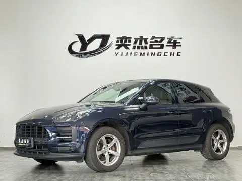 Porsche Macan 2020