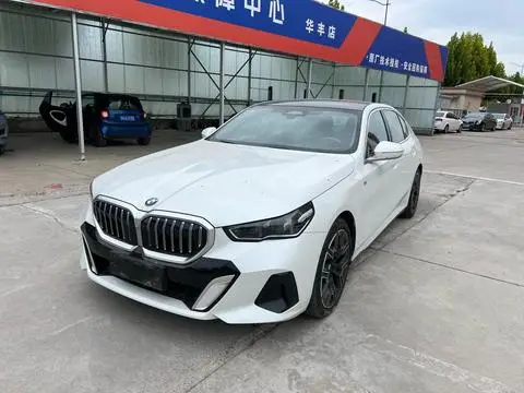 BMW 5 Series 2024