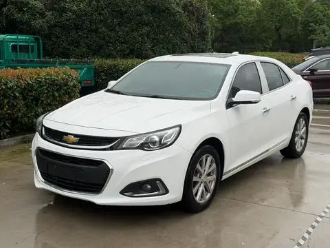 Chevrolet Malibu 2017 — фото 1