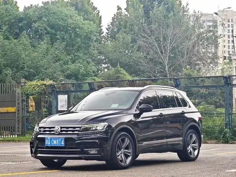 Volkswagen Tiguan 2019 — фото 1