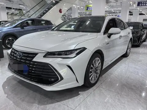 Toyota 亚洲龙 2022