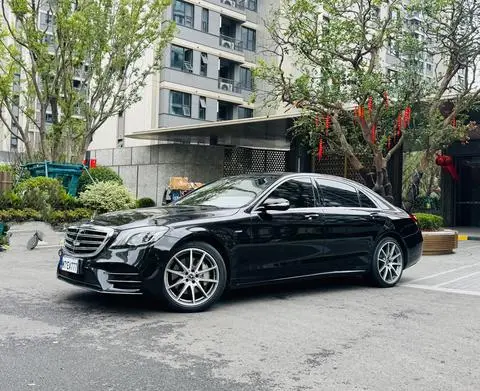 Mercedes-Benz S-Class 2020