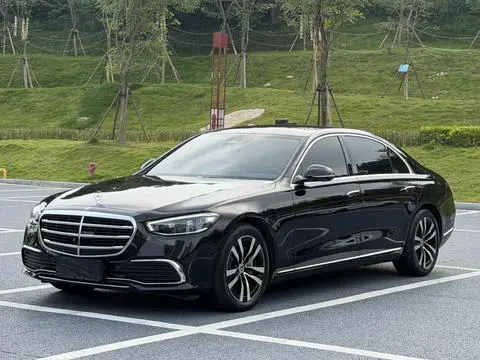 Mercedes-Benz S-Class 2024