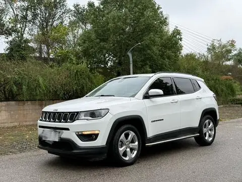 Jeep 指南者 2017 — фото 1