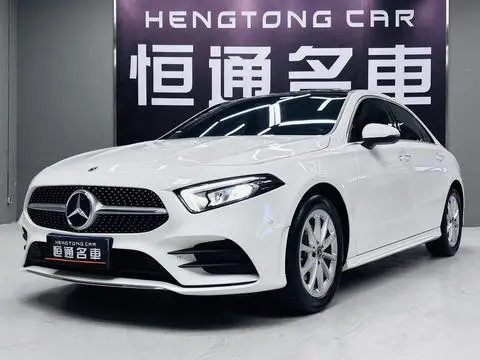 Mercedes-Benz A-Class 2019 — фото 1