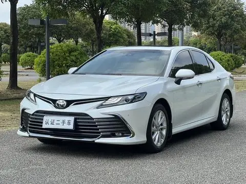 Toyota Camry 2021