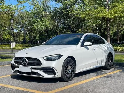 Mercedes-Benz C-Class 2024 — фото 1