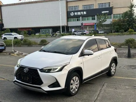 Toyota Yaris L Zhixuan 2022 — фото 1