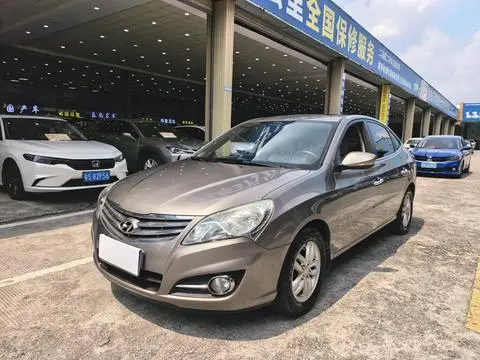Hyundai 悦动 2011