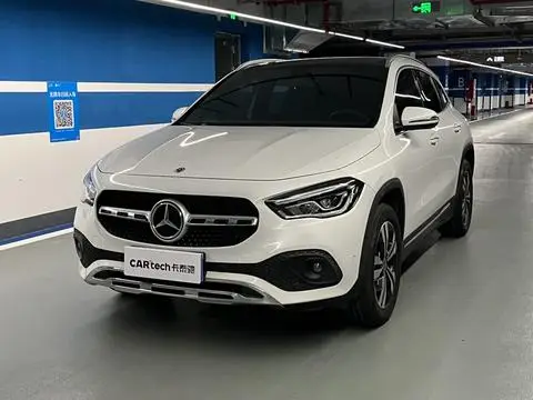 Mercedes-Benz GLA 2020 — фото 1