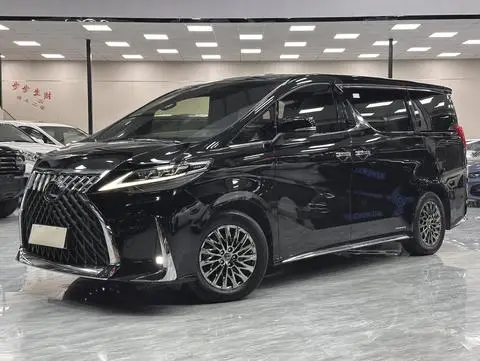 Lexus LM 2020