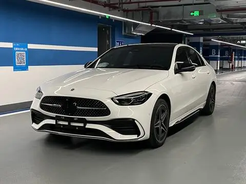 Mercedes-Benz C-Class 2024
