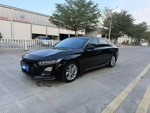 Honda Accord 2018 — фото 1
