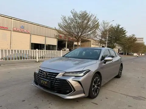 Toyota 亚洲龙 2022