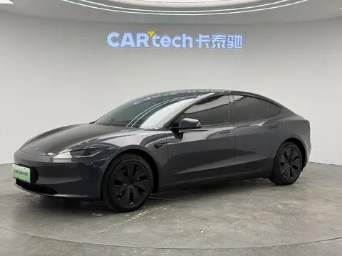 Tesla Model 3 2023 — фото 1