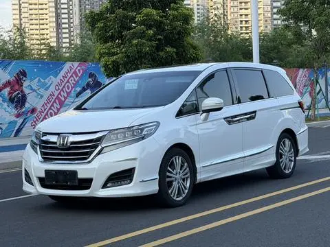 Honda 艾力绅 2016