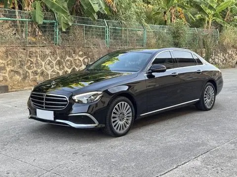 Mercedes-Benz E-Class 2023