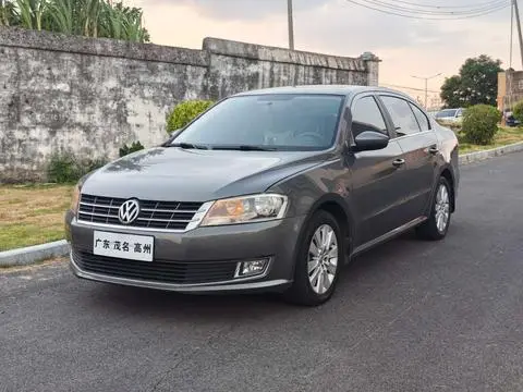 Volkswagen Lavida 2013