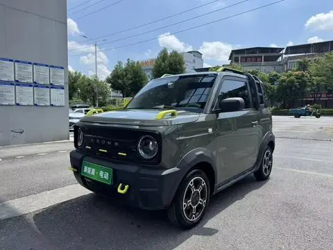 Geely 熊猫 2025