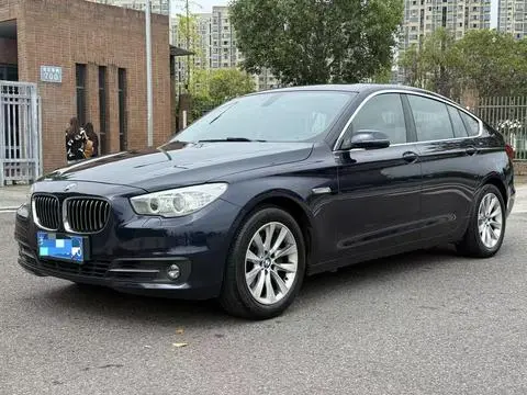 BMW 5 Series GT 2015 — фото 1