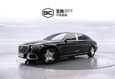 Mercedes-Benz 迈巴赫S-Class 2025