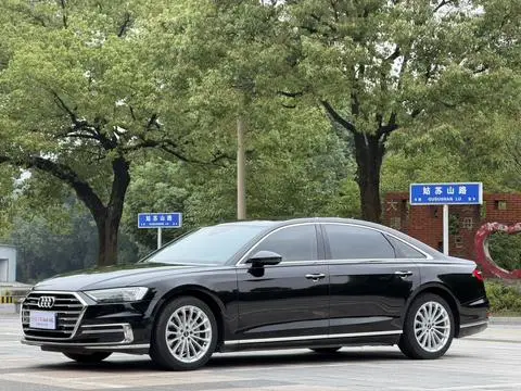 Audi A8 2021